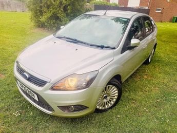 Ford Focus 1.6 Titanium Hatchback 5dr Petrol Automatic (184 g/km, 99 bhp)