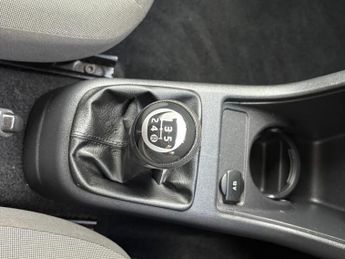 Volkswagen UP! 1.0 Move up Hatchback 3dr Petrol Manual Euro 5 (60 ps)