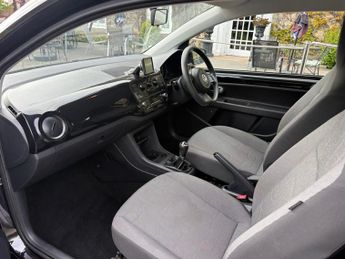 Volkswagen UP! 1.0 Move up Hatchback 3dr Petrol Manual Euro 5 (60 ps)