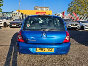 Renault Clio 1.2 Campus Sport I-Music Hatchback 3dr Petrol Manual (142 g/km, 