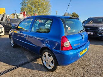 Renault Clio 1.2 Campus Sport I-Music Hatchback 3dr Petrol Manual (142 g/km, 