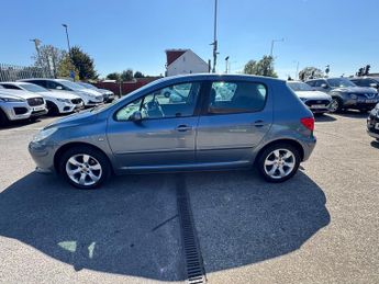 Peugeot 307 1.6 16v S Hatchback 5dr Petrol Tiptronic (189 g/km, 110 bhp)