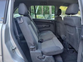 Vauxhall Zafira 1.6 16V Design Euro 5 5dr (SNav)