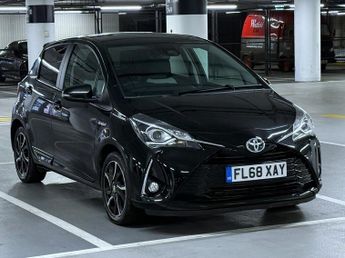 Toyota Yaris 1.5 VVT-h Design Hatchback 5dr Petrol Hybrid E-CVT Euro 6 (s/s) 