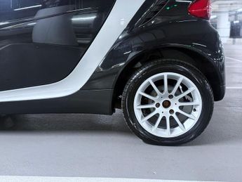 Smart ForTwo 1.0 MHD Passion Coupe 2dr Petrol Auto Euro 4 (71 bhp)