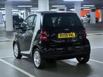 Smart ForTwo 1.0 MHD Passion Coupe 2dr Petrol Auto Euro 4 (71 bhp)