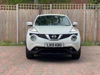 Nissan Juke 1.6 Acenta Premium SUV 5dr Petrol XTRON Euro 5 (117 ps)