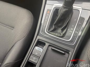 Volkswagen Golf 1.5 TSI EVO Match Edition Hatchback 5dr Petrol DSG Euro 6 (s/s) 