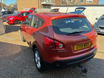Nissan Qashqai 1.6 Acenta SUV 5dr Petrol Manual 2WD Euro 4 (115 ps)