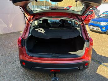 Nissan Qashqai 1.6 Acenta SUV 5dr Petrol Manual 2WD Euro 4 (115 ps)