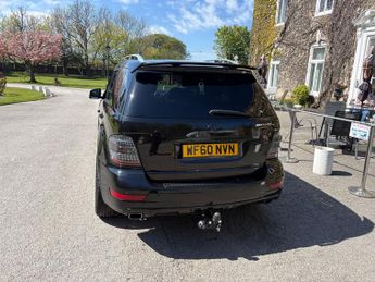 Mercedes-Benz M Class 3.0 ML350 CDI V6 BlueEfficiency Grand Edition SUV 5dr Diesel G-T
