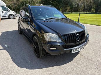 Mercedes-Benz M Class 3.0 ML350 CDI V6 BlueEfficiency Grand Edition SUV 5dr Diesel G-T