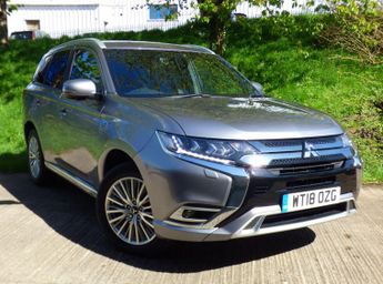 Mitsubishi Outlander 2.4h TwinMotor 13.8kWh 4h CVT 4WD Euro 6 (s/s) 5dr