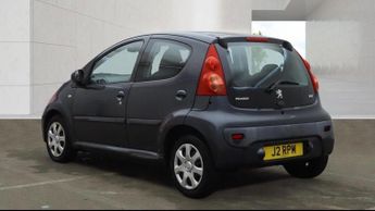 Peugeot 107 1.0 12V Urban Hatchback 5dr Petrol 2 Tronic Euro 5 (68 ps)