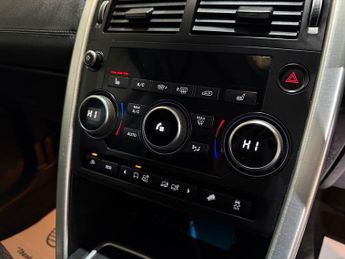 Land Rover Discovery Sport 2.0 TD4 SE Tech SUV 5dr Diesel Auto 4WD Euro 6 (s/s) (180 ps)