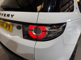 Land Rover Discovery Sport 2.0 TD4 SE Tech SUV 5dr Diesel Auto 4WD Euro 6 (s/s) (180 ps)