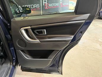 Land Rover Discovery Sport 2.0 TD4 SE Tech SUV 5dr Diesel Auto 4WD Euro 6 (s/s) (180 ps)