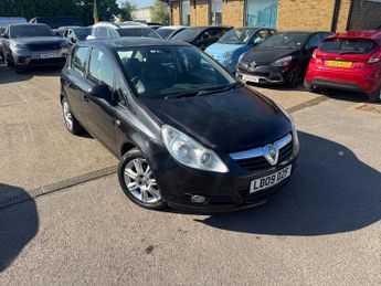 Vauxhall Corsa 1.4i 16v Design Hatchback 5dr Petrol Automatic (a/c) (158 g/km, 