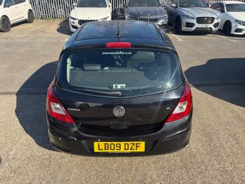 Vauxhall Corsa 1.4i 16v Design Hatchback 5dr Petrol Automatic (a/c) (158 g/km, 
