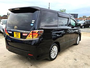 Toyota Vellfire 8 Seater- 2.4L PETROL-ULEZ/CAZ PASS-FREE 42MONTHS GOLD WARRANTY 