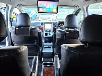 Toyota Vellfire 2.4L PETROL -UPGRADED CAR-ULEZ/CAZ PASS-FREE 42MONTHS GOLD WARRA