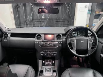 Land Rover Discovery 4 3.0 SD V6 HSE Luxury SUV 5dr Diesel Auto 4WD Euro 5 (s/s) (255 b