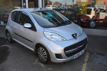 Peugeot 107 1.0 12V Urban Hatchback 3dr Petrol Manual Euro 4 (68 ps)