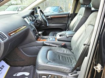 Audi Q7 3.0L TFSI- 7 SEATER-ULEZ/CAZ PASS-FREE 24MONTHS GOLD WARRANTY & 