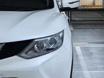 Nissan Qashqai 1.2 DIG-T n-tec+ SUV 5dr Petrol XTRON 2WD Euro 6 (s/s) (115 ps)