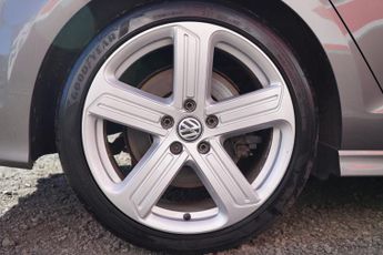 Volkswagen Golf 2.0 TSI BlueMotion Tech R Estate 5dr Petrol DSG 4MOTION Euro 6 (