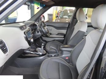 Kia Soul 1.6 CRDi Connect Plus SUV 5dr Diesel Manual Euro 6 (134 bhp)
