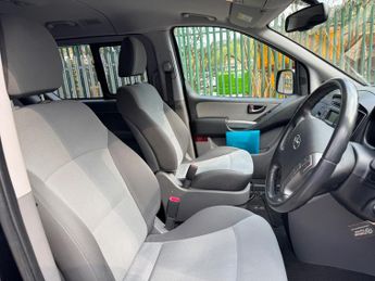 Hyundai i800 2.5 CRDi SE MPV 5dr Diesel Auto Euro 6 (170 ps)