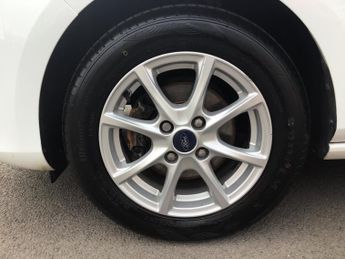 Ford Fiesta 1.1 Ti-VCT Zetec Hatchback 3dr Petrol Manual Euro 6 (s/s) (85 ps
