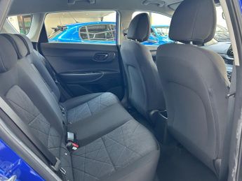 Hyundai Bayon 1.0 T-GDi MHEV SE Connect SUV Petrol Hybrid DCT Euro 6 (s/s) (10