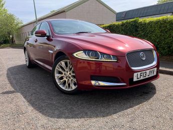 Jaguar XF 2.2d Premium Luxury Saloon 4dr Diesel Auto Euro 5 (s/s) (200 ps)