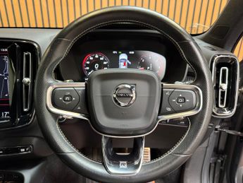 Volvo XC40 2.0 D4 First Edition SUV 5dr Diesel Auto AWD Euro 6 (s/s) (190 p