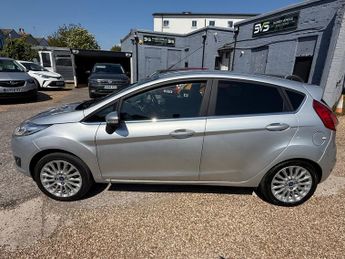 Ford Fiesta 1.0T EcoBoost Titanium Hatchback 5dr Petrol Manual Euro 5 (s/s) 