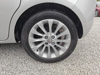 Vauxhall Corsa 1.4i SE Hatchback 5dr Petrol Auto Euro 6 (90 ps)
