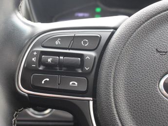 Kia Niro 1.6 GDi 4 SUV 5dr Petrol Hybrid DCT Euro 6 (s/s) (139 bhp)