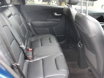 Kia Niro 1.6 GDi 4 SUV 5dr Petrol Hybrid DCT Euro 6 (s/s) (139 bhp)
