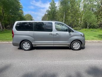 Hyundai i800 2.5 CRDi SE Nav MPV 5dr Diesel Auto Euro 6 (170 ps)