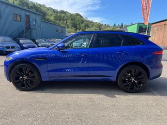 Jaguar F-Pace 3.0 D300 V6 S SUV 5dr Diesel Auto AWD Euro 6 (s/s) (300 ps)