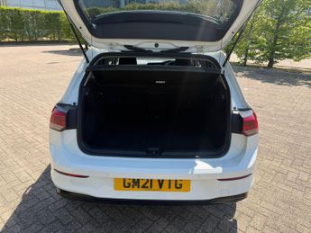 Volkswagen Golf 1.5 eTSI MHEV Life Hatchback 5dr Petrol Hybrid DSG Euro 6 (s/s) 