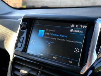 Peugeot 2008 1.2 PureTech GT Line SUV 5dr Petrol EAT Euro 6 (s/s) (110 ps)