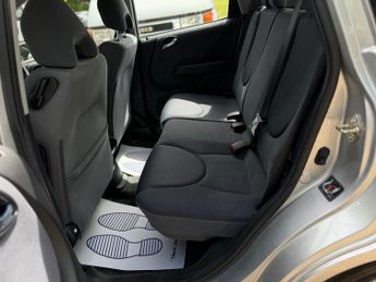 Honda Jazz 1.4 i-DSI SE Hatchback 5dr Petrol CVT-7 (139 g/km, 82 bhp)