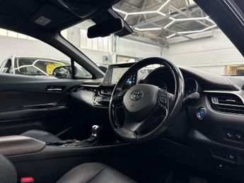 Toyota C-HR 1.8 VVT-h Excel SUV Petrol Hybrid CVT Euro 6 (s/s) (122 ps) 5dr