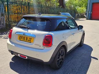 Mini Hatch 1.5 Cooper D Hatchback 3dr Diesel Manual Euro 6 (s/s) (116 ps)