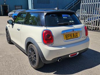 Mini Hatch 1.5 Cooper D Hatchback 3dr Diesel Manual Euro 6 (s/s) (116 ps)
