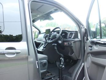 Ford Tourneo Custom 2.0 320 EcoBlue Titanium WAV Minibus Double Cab 5dr Diesel Auto 