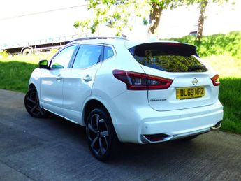 Nissan Qashqai 1.3 DIG-T Tekna+ DCT Auto Euro 6 (s/s) 5dr